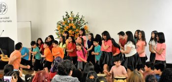 Jóvenes cantores participan de exitoso Encuentro Coral 2019 realizado en Universidad Alberto Hurtado (UAH)